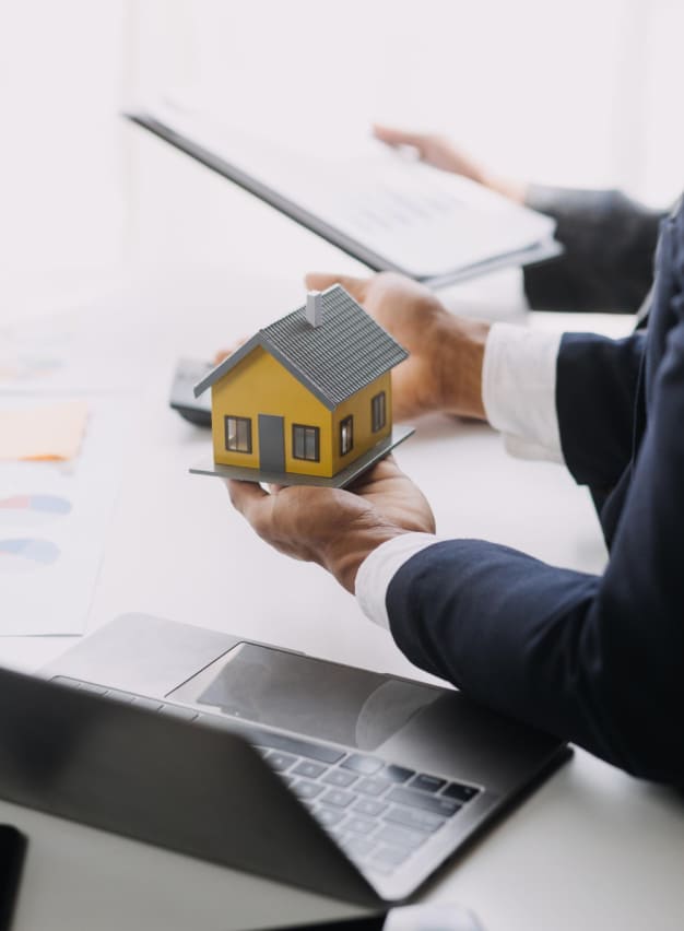 Luxurious Bookmyhouse Pvt Ltd